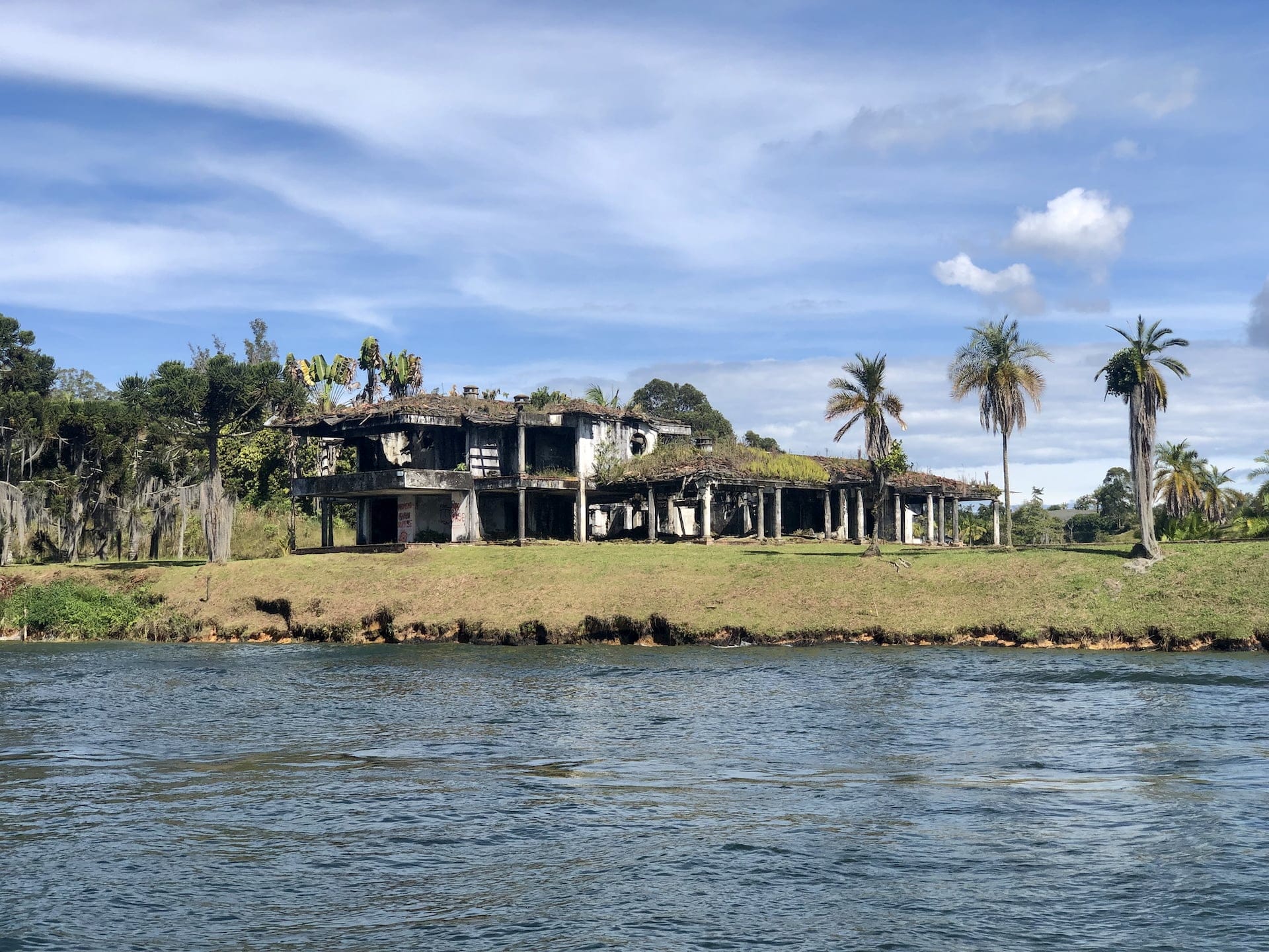 Guatapé - La Manuela Guatapé: The ruins of "La Manuela", Pablo Escobar's estate.