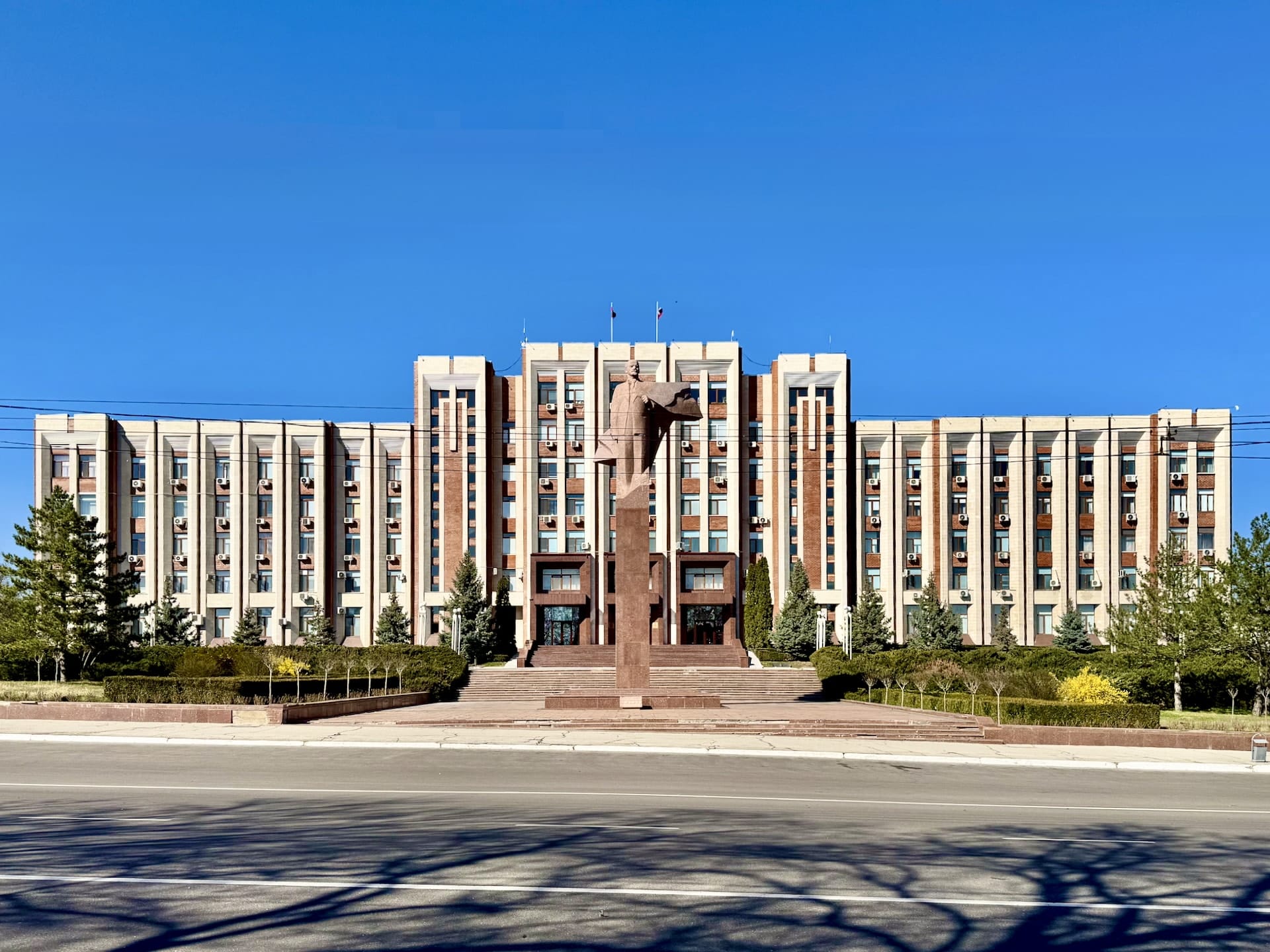 Tiraspol, Transnistria The Supreme Council building and the obligatory Lenin statue in front of it.