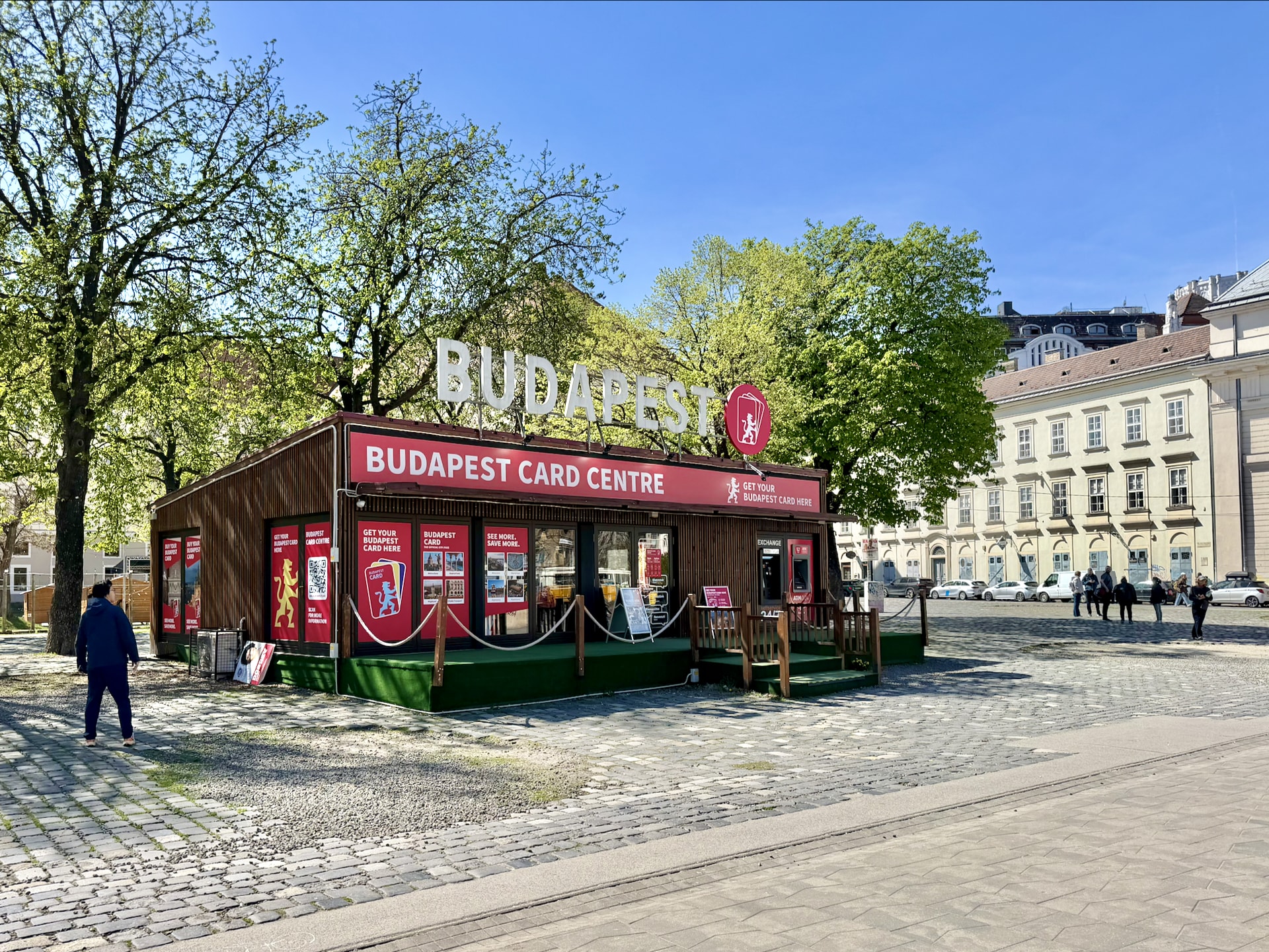 The Budapest Card Centre on Deák Ferenc tér.